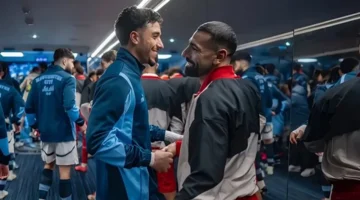 صلاح ومرموش يتصدران قائمة المرشحين لجائزة الأسد الذهبي لأفضل لاعب إفريقي